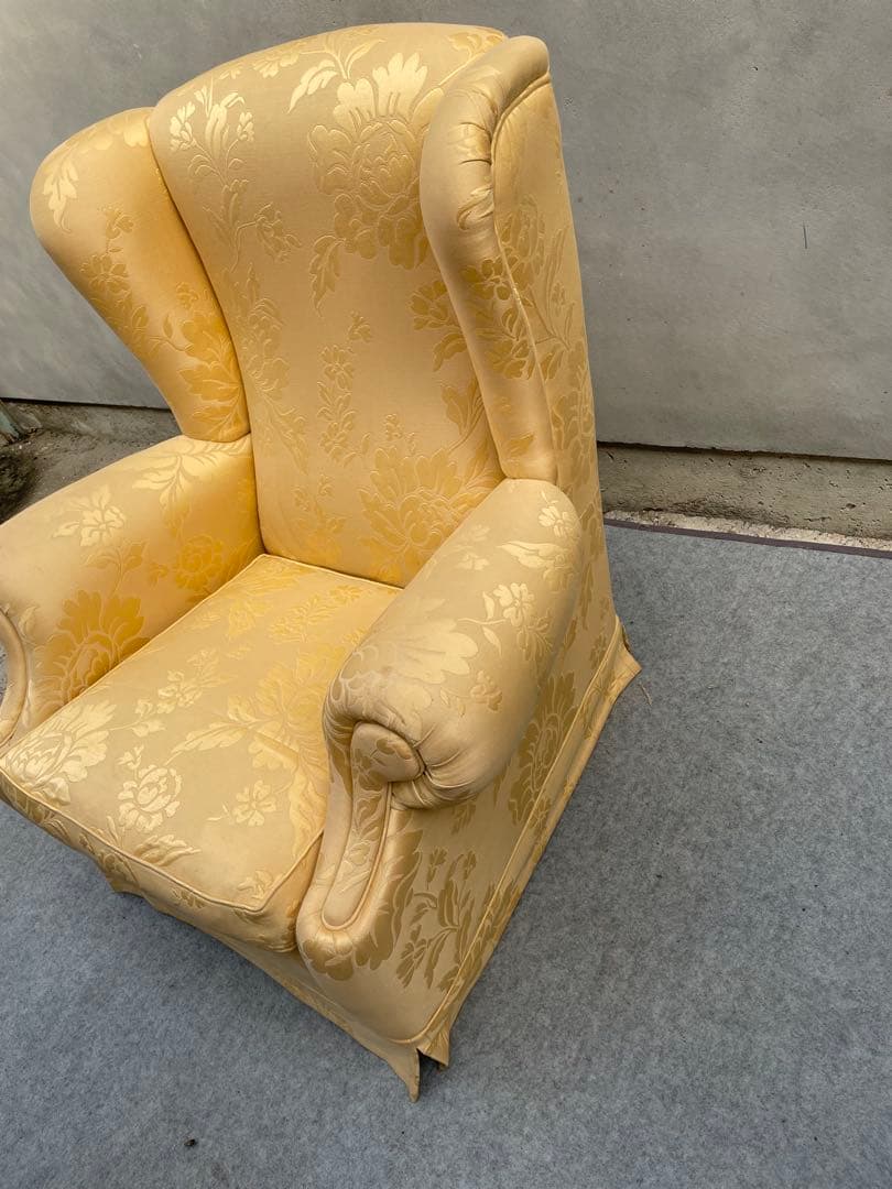 割と綺麗　メーカー不明　アンティーク？1人掛け　ソファ