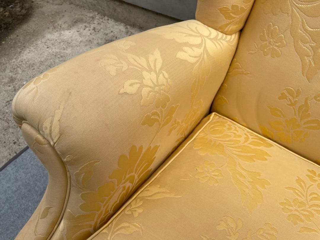 割と綺麗　メーカー不明　アンティーク？1人掛け　ソファ