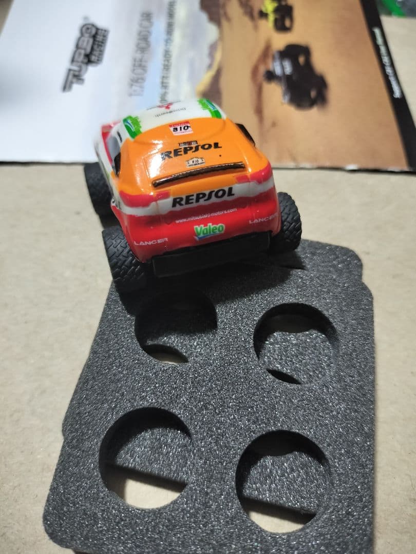 b*n様 TURBO RACING バギー　オマケ付き