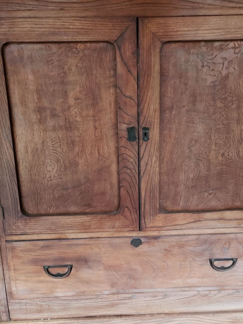 2間の総桐箪笥(明治初期の物)