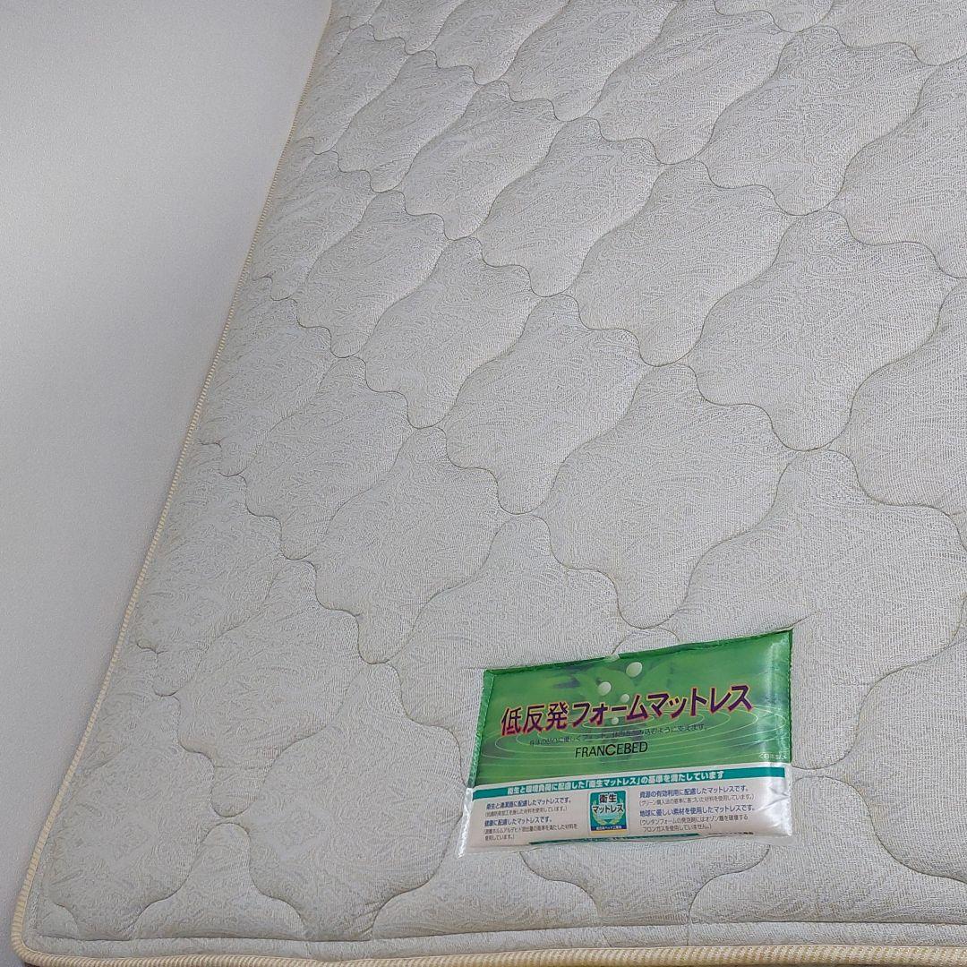 フランスベッド　ダブル　マットレス＆フレーム（引出しタイプ、コンセント付）