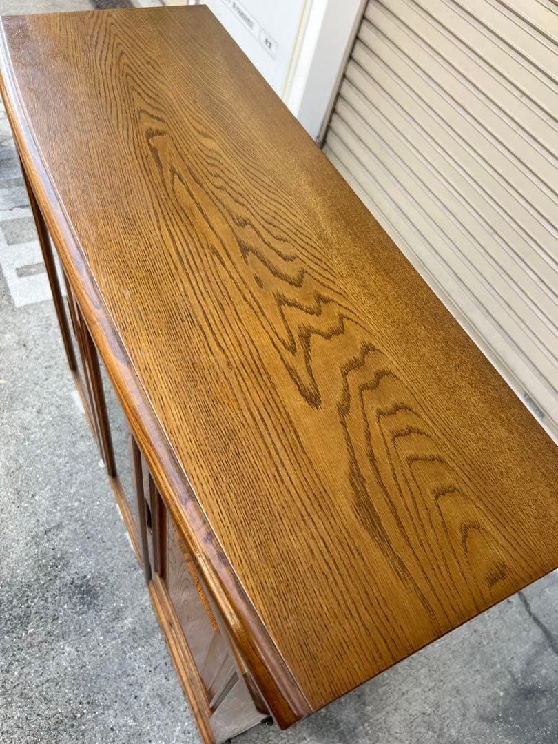 A745♠️アンティーク木製サイドボード リビングボード 飾り棚