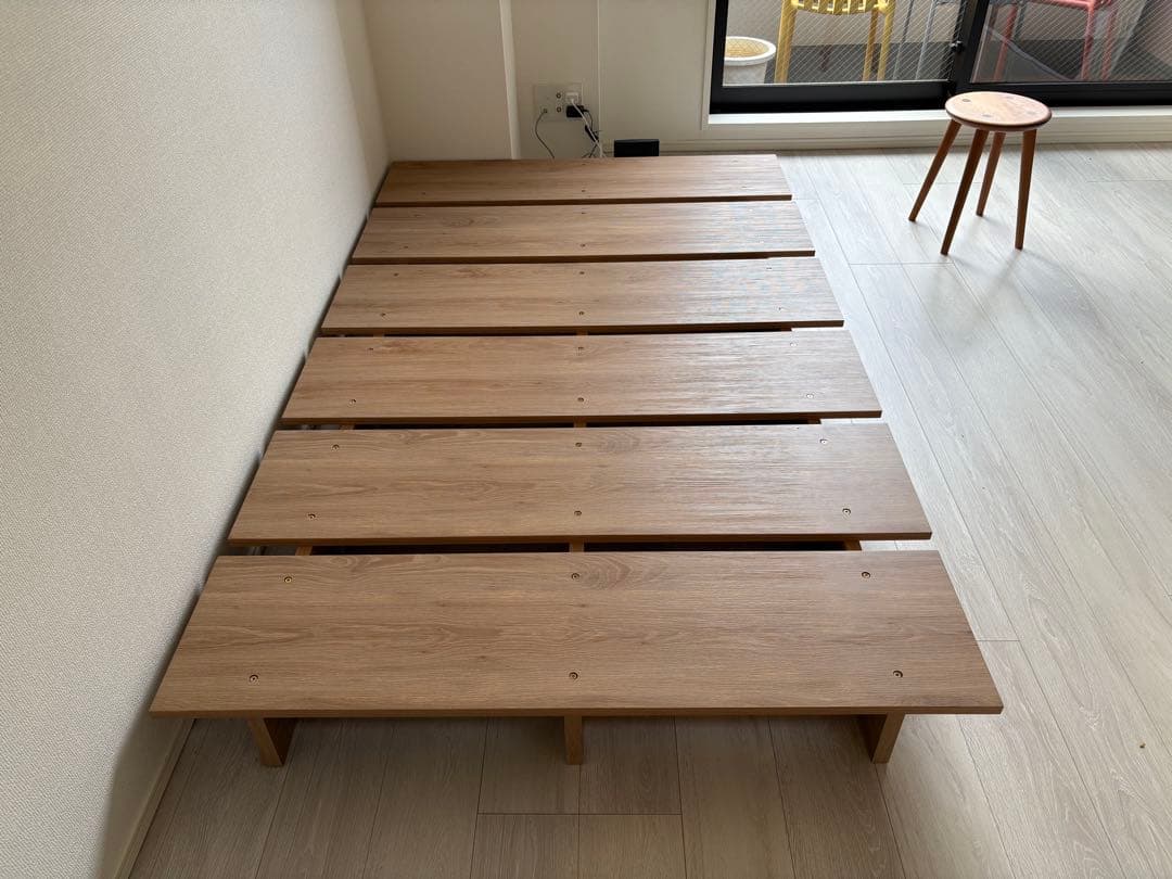 ※送料込　すのこベッドシングル兼セミダブル【都内引取可能】【マットレス付属可能】