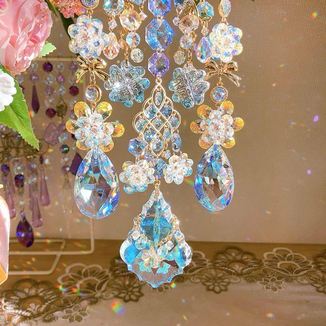スワロフスキー♡Aurora flower。:.゜ஐ⋆*サンキャッチャー♡