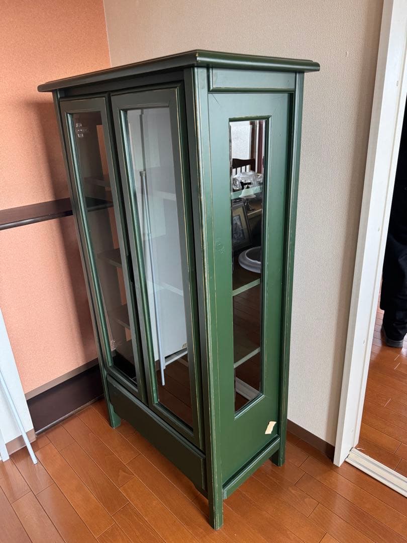 ☆アンティーク家具 グリーン木製ガラス扉キャビネット