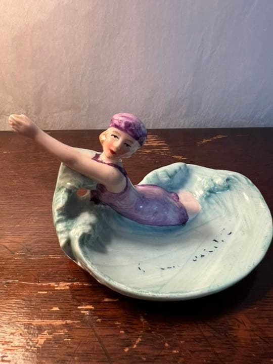 アール・デコ　フィギュア置物