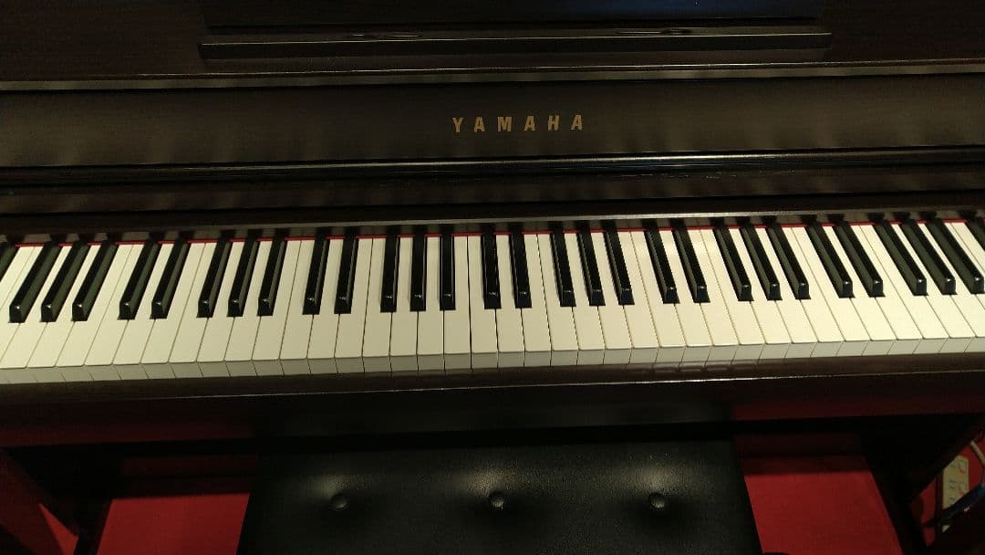 YAMAHA電子ピアノ、クラビノーバ、CLP735-R(色ダークウッド)