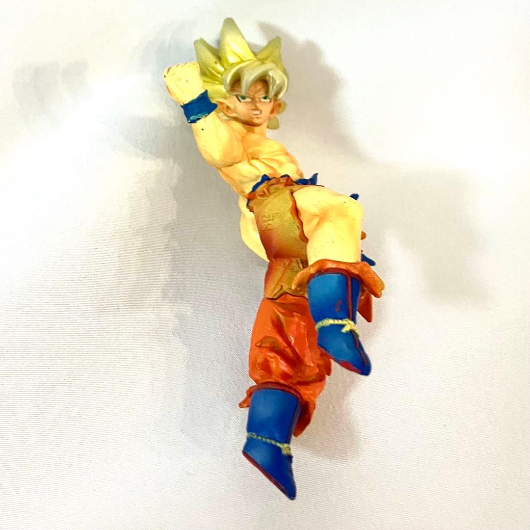 孫悟空 フィギュア 戦闘ポーズ 約10cm - メルカリ