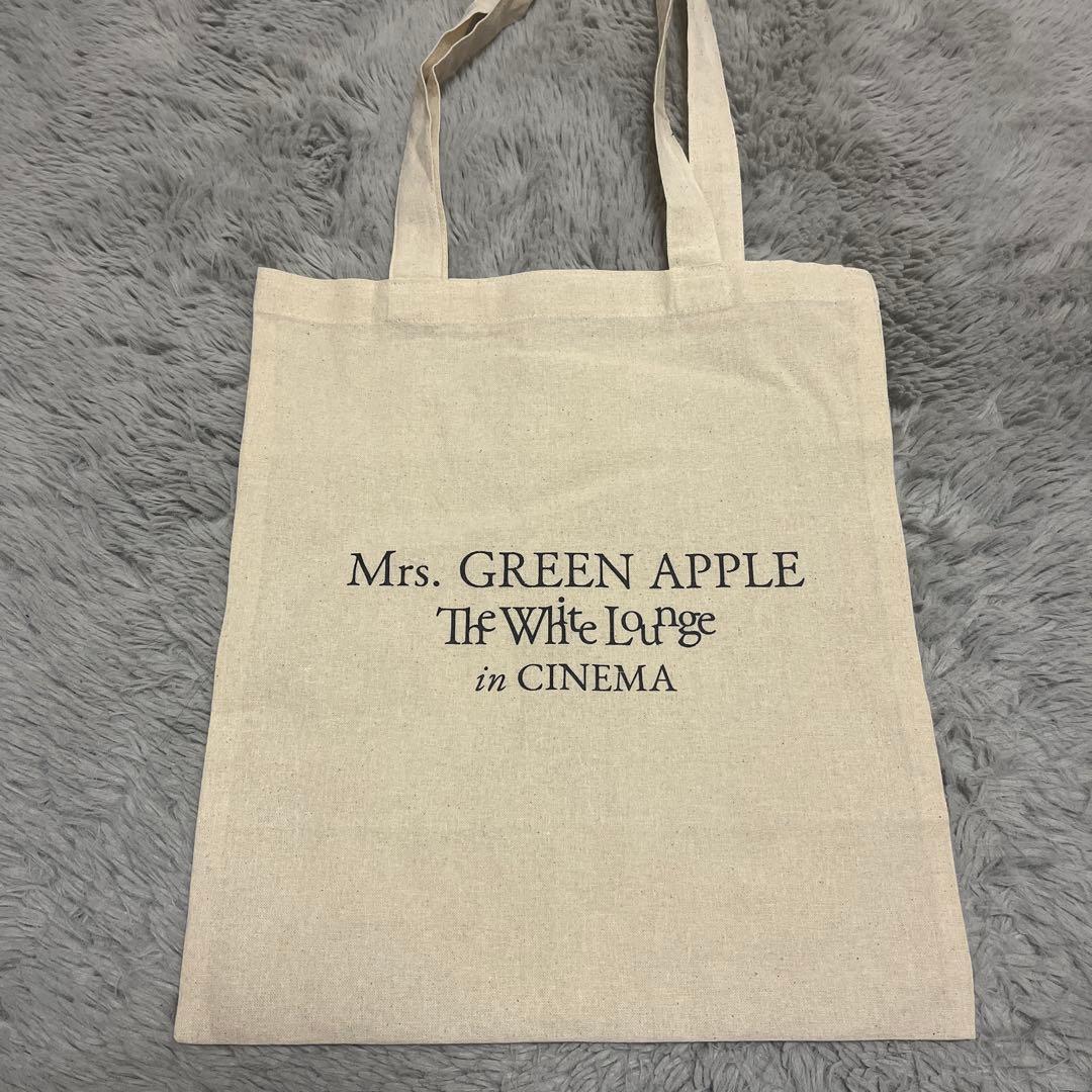 Mrs.GREEN APPLEホワイトラウンジトートバッグ - メルカリ
