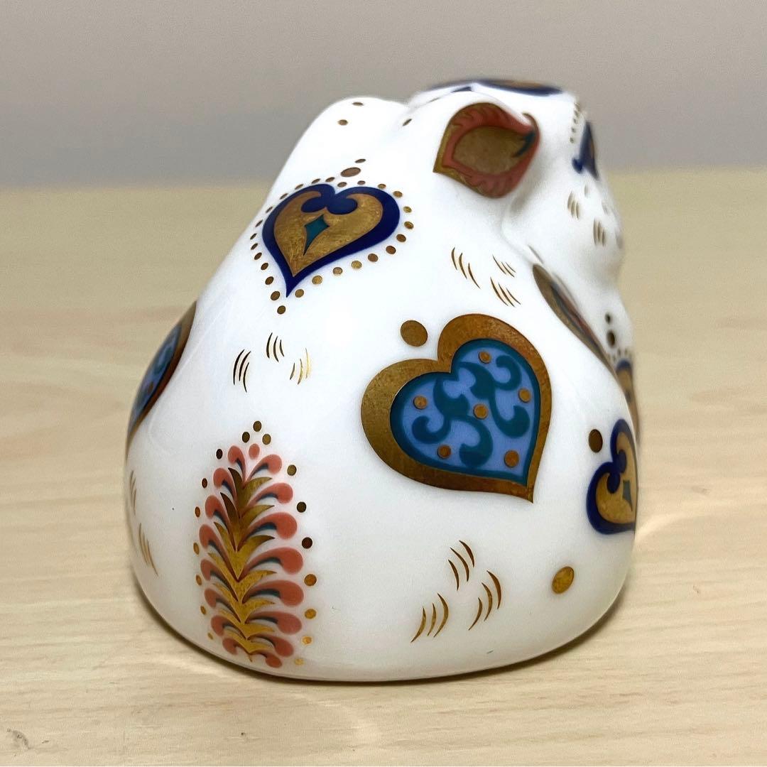 ロイヤルクラウンダービー うさぎ ペーパーウェイト ニューイヤーラビット