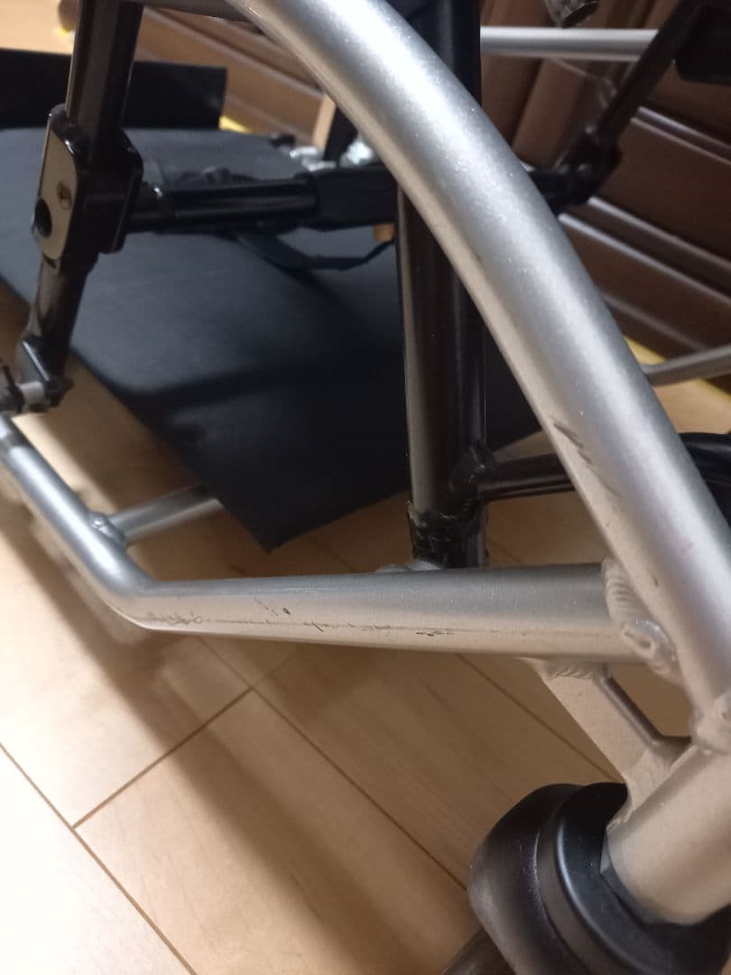 ピグレオティルト３　介助用バギー 黒と水色