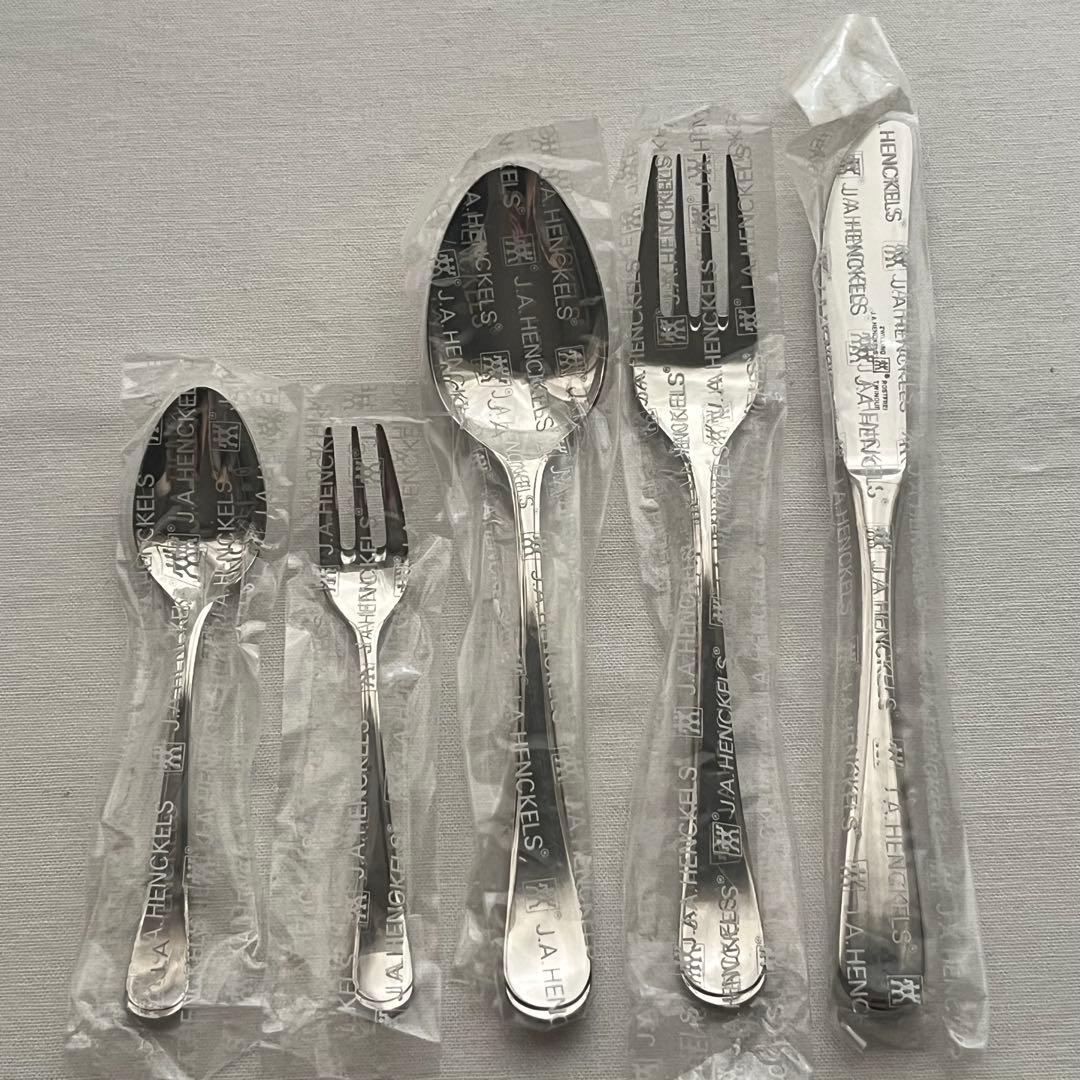 ツヴィリング ヘンケルス アムウェイ ディナーカトラリー セット 30本