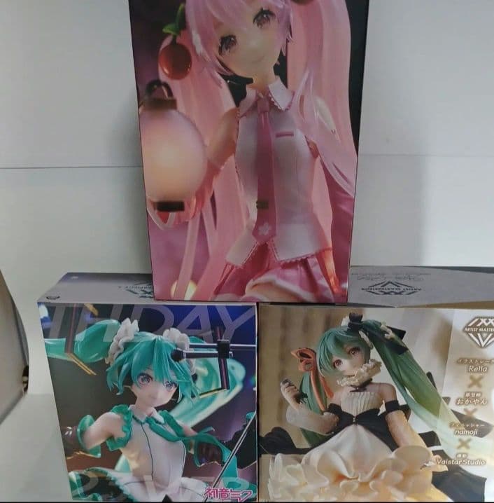 初音ミク AMP フィギュア　桜提灯　2022　2023