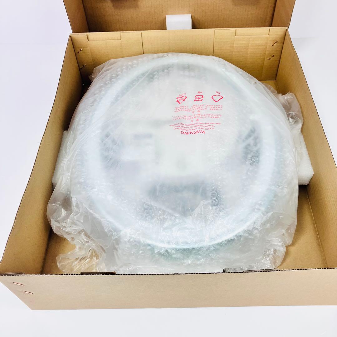 ☆新品☆　RHYTHM　壁掛け 電波 時計　スモールワールド プラウド 18曲