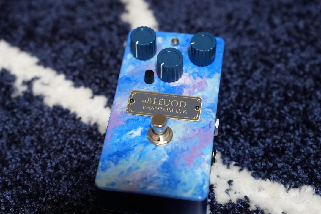 ギター #1 BLEU OD Phantom EVR