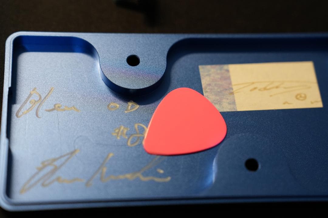 ギター #1 BLEU OD Phantom EVR