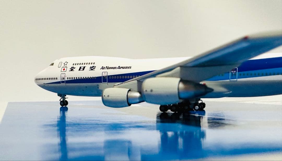 全日空商事 1/400 ANA ボーイング747-200B NH40020 - メルカリ