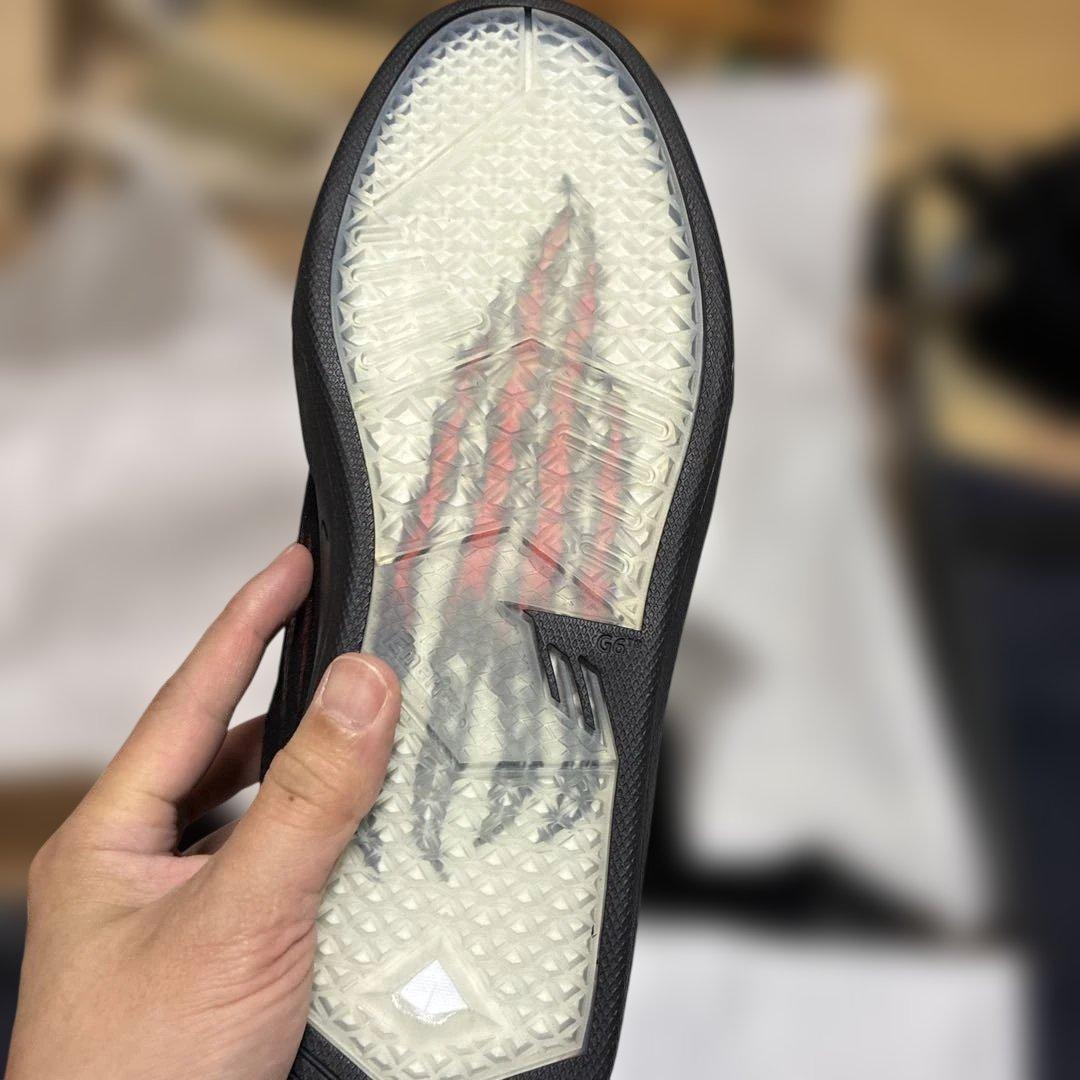 マンウィズ 爪痕デザイン ブラックスニーカー EMERICA 27.5 - メルカリ