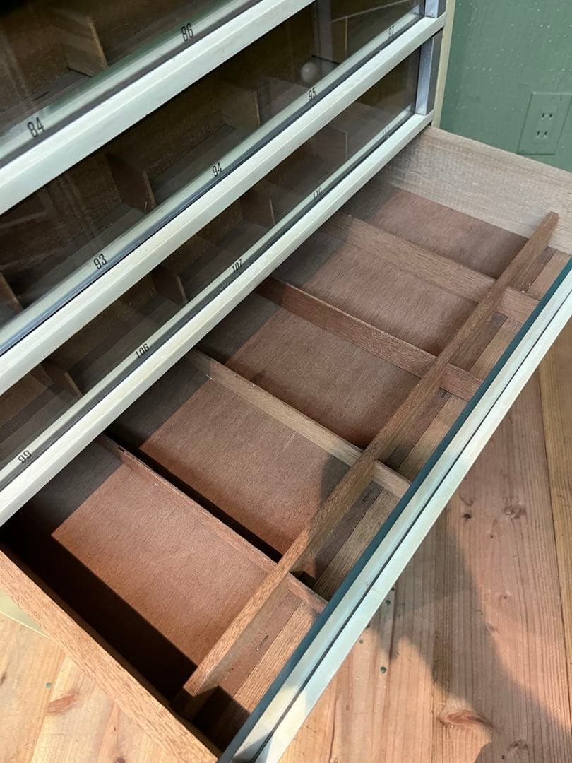 ミシン糸収納棚 ラック 昭和レトロ 当時物 インテリア ビンテージ 店舗さ什器