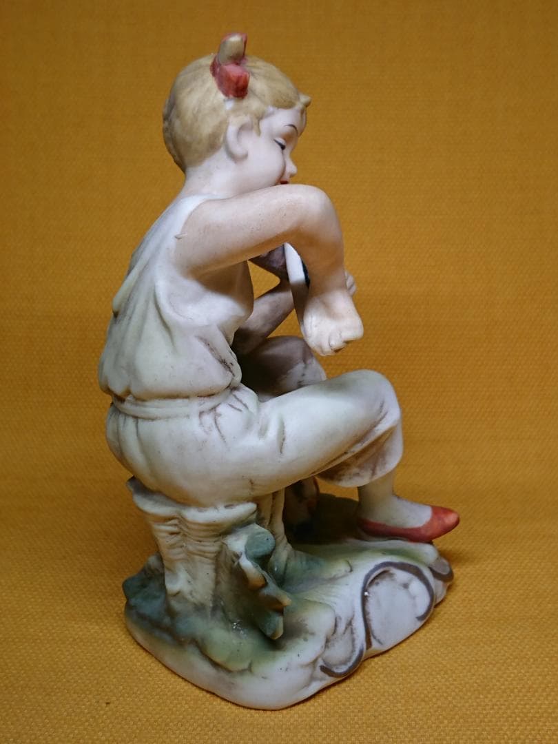 人形　バイオリン　陶器　オブジェ　置物　インテリア　工芸品　美術品　A2554