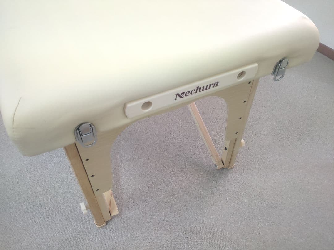 整体・マッサージ用折りたたみベッド　ネチュラ・シンプルプラクティス、ナチュラル