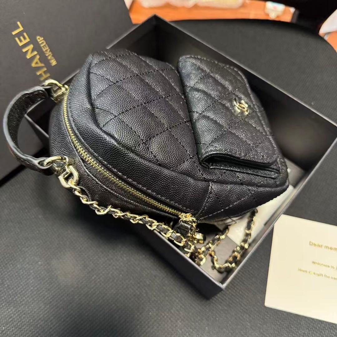 ノベルティ ブラック レザー キルティングバッグ ミニリュック