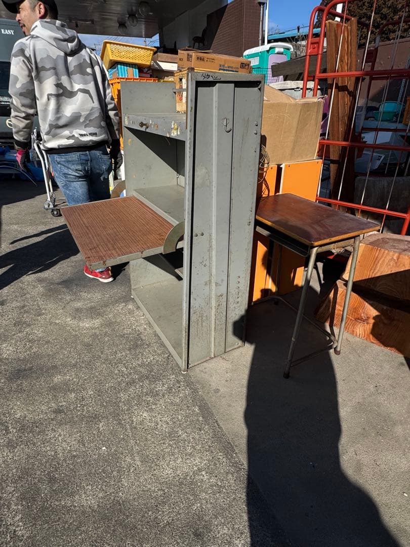 ビンテージ　折りたたみ式グレー金属デスク
