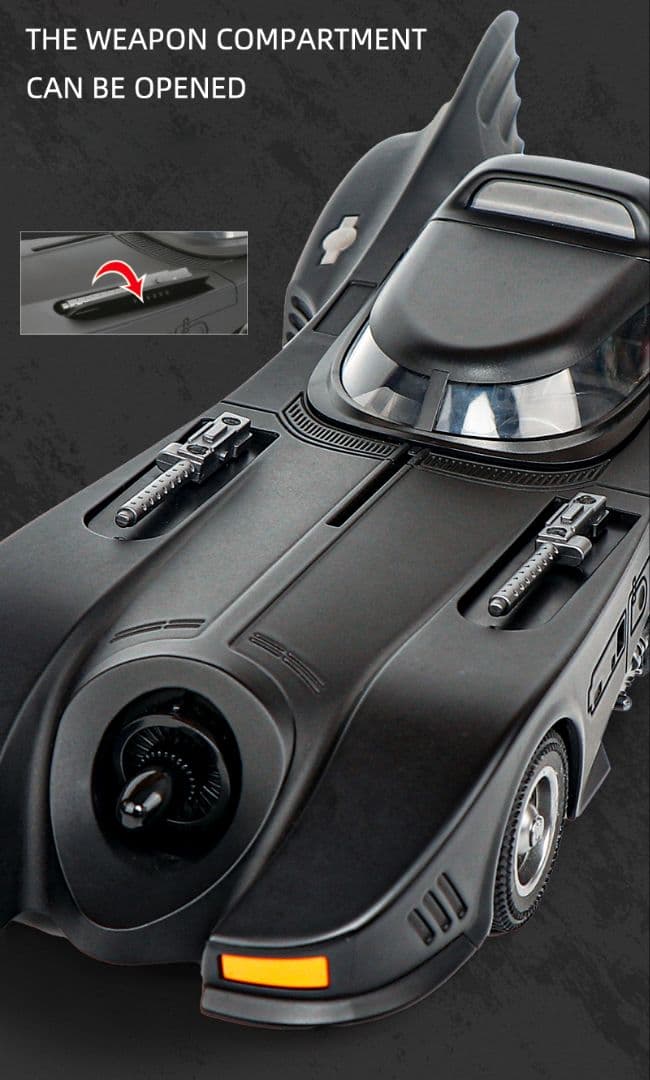 ☆未使用 バットモービル 1/18 ミニカー ライトアップ バットマン レア