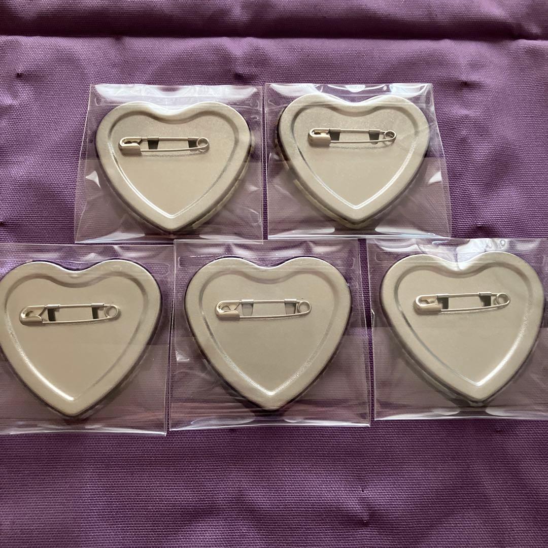 忍たま乱太郎 ナンジャタウン ハート缶バッジ - メルカリ