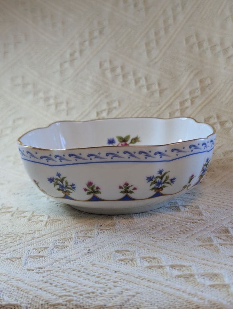 リモージュベルナルド　ボール　深皿　BERNARDAUD　小さめ