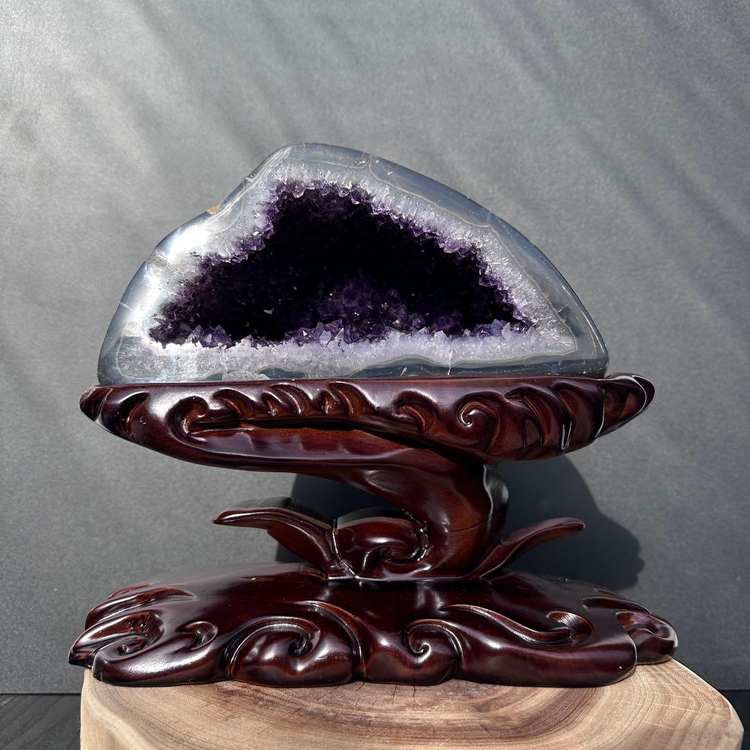 【高品質】ウルグアイ産❣️天然石 アメジストのドーム　置物　台座付きG.214