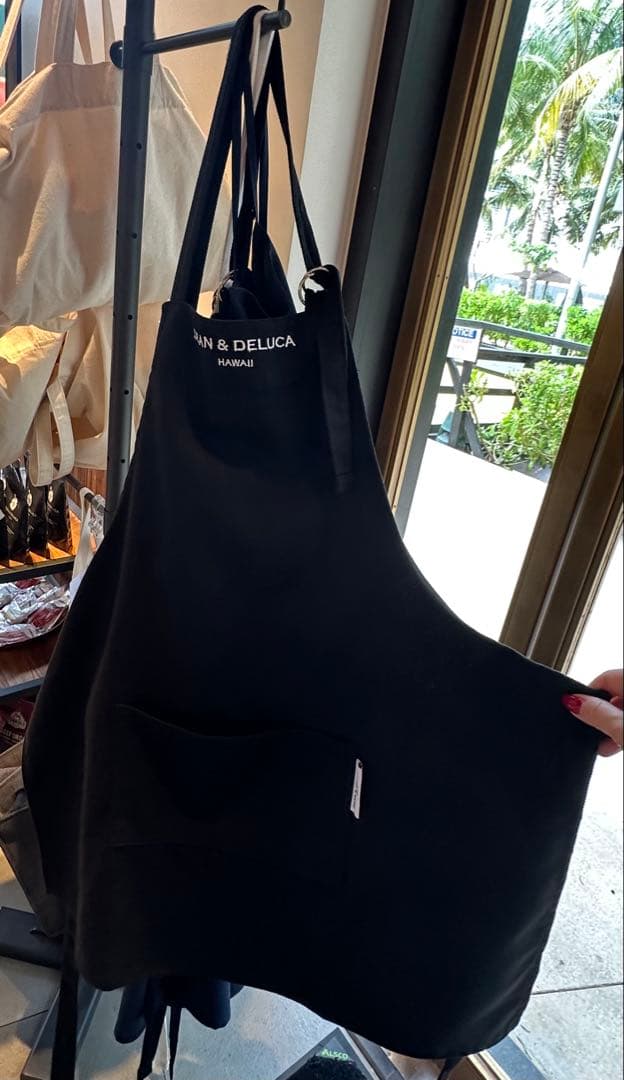 ハワイ限定⭐︎新商品【DEAN＆DELUKA】ロゴ入り エプロン ブラック