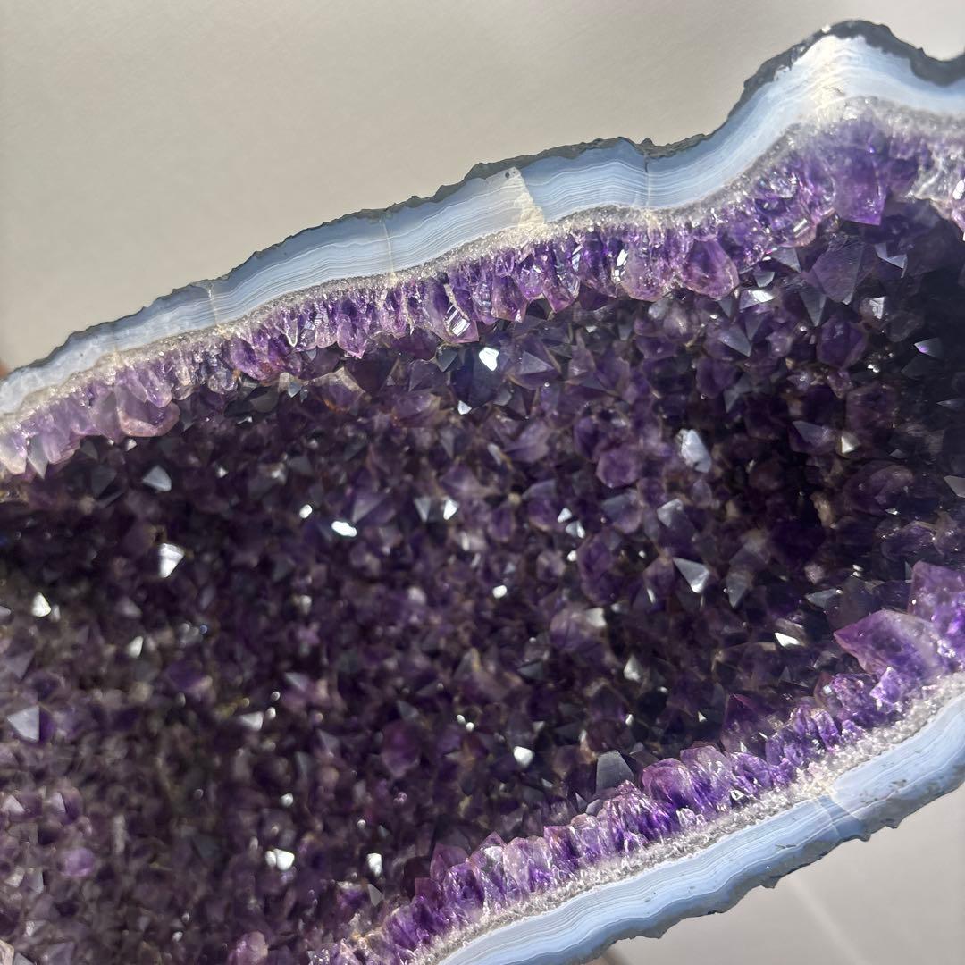 【希少・天然アメジストドーム 7.68kg】極上美濃紫　原石ドゥルージー座付