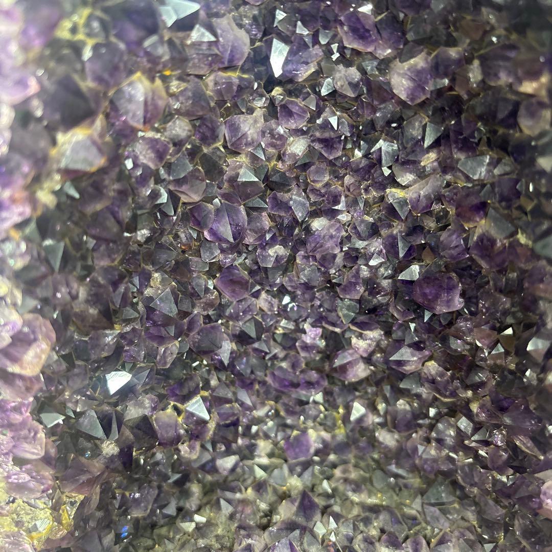 【希少・天然アメジストドーム 7.68kg】極上美濃紫　原石ドゥルージー座付