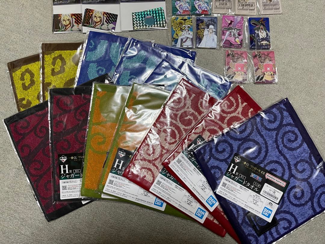 ワンピース　くじ　フィギュアセット