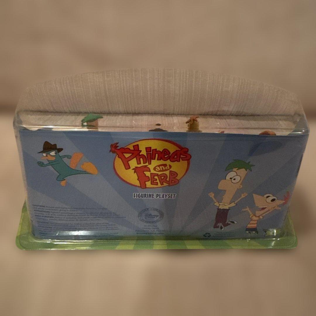 未開封 ディズニーストア フィニアスとファーブ フィギュアプレイ