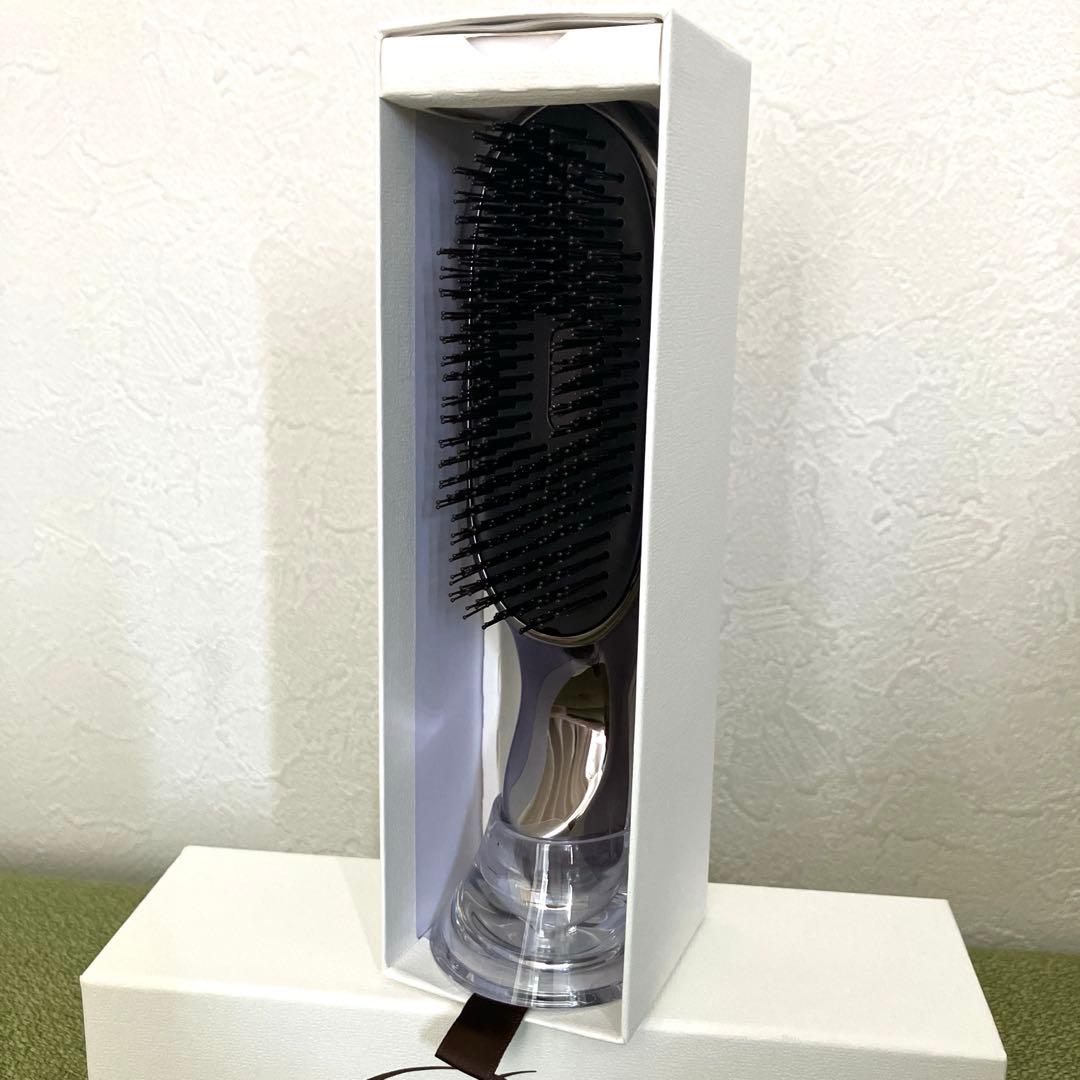 ハートブラシフォースカルプ マットピーチ イオンケアブラシプレミアム ブラック