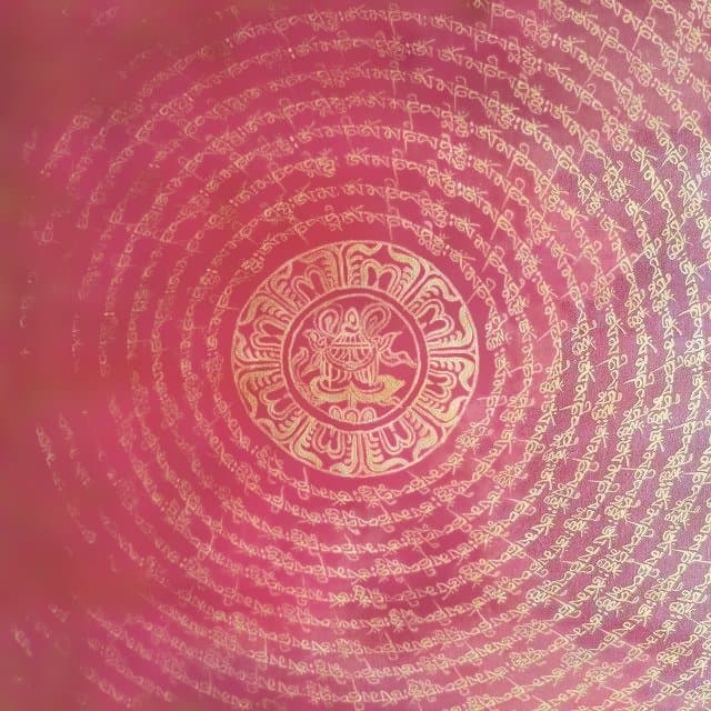 オンマニペメフム　マントラ　曼荼羅　アンティーク大　：　タンカ　仏画