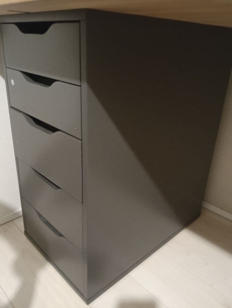 イケアデスク3点セットナチュラルウッドレールベリとキャビネット付引き取り限定販売