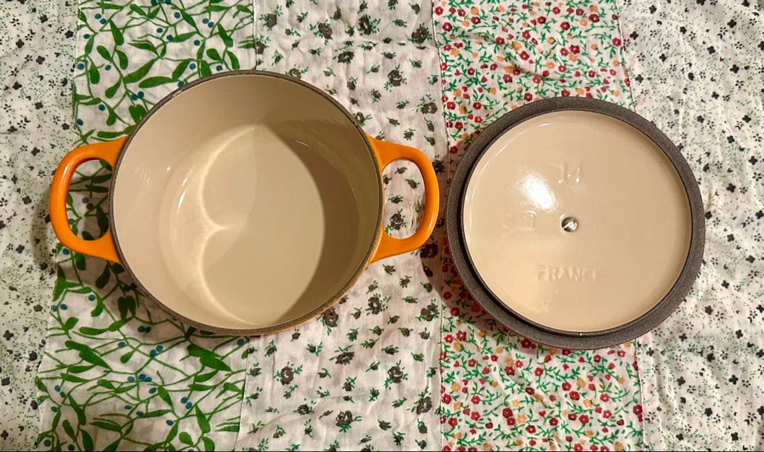 【美品】ル・クルーゼ(Le creuset) 両手鍋24cm &14cmセット