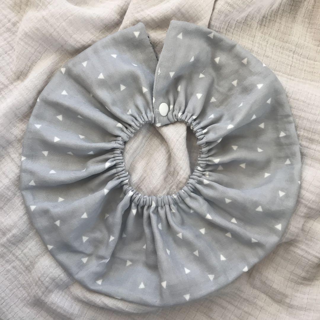 再販☆グレータイル×三角グレー☆ ハンドメイド リバーシブル スタイ