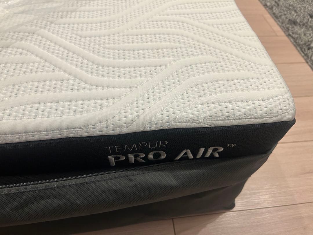 テンピュール プロ エア フトン 折りたたみマットレス ダブル　厚み9cm
