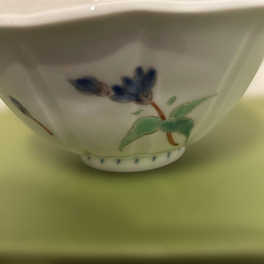 うつわ藍水　蓋物　お花　ブルー