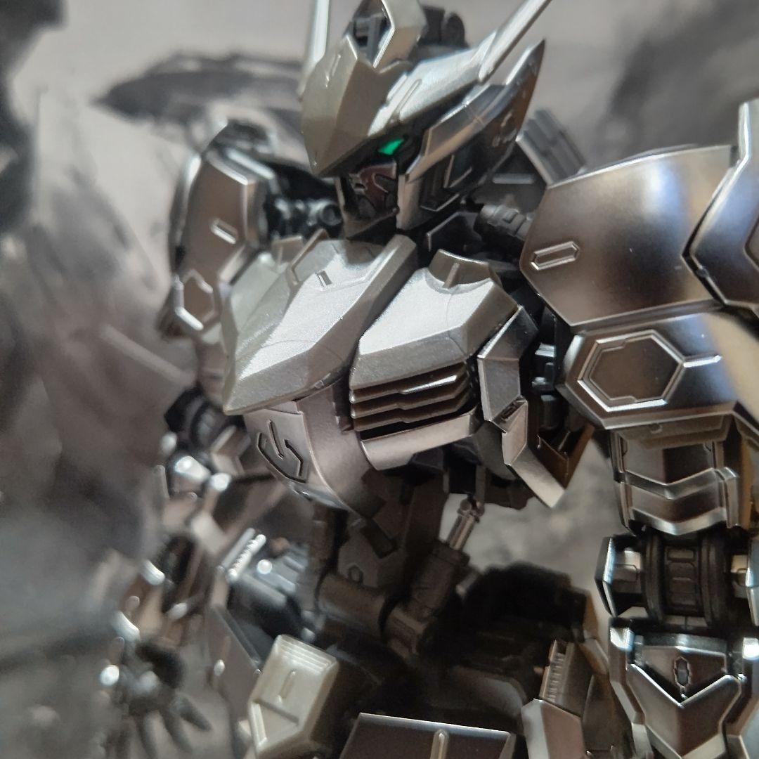 MG 鉄血のオルフェンズ ガンダムバルバトス【アイアンブラッドコーティング】