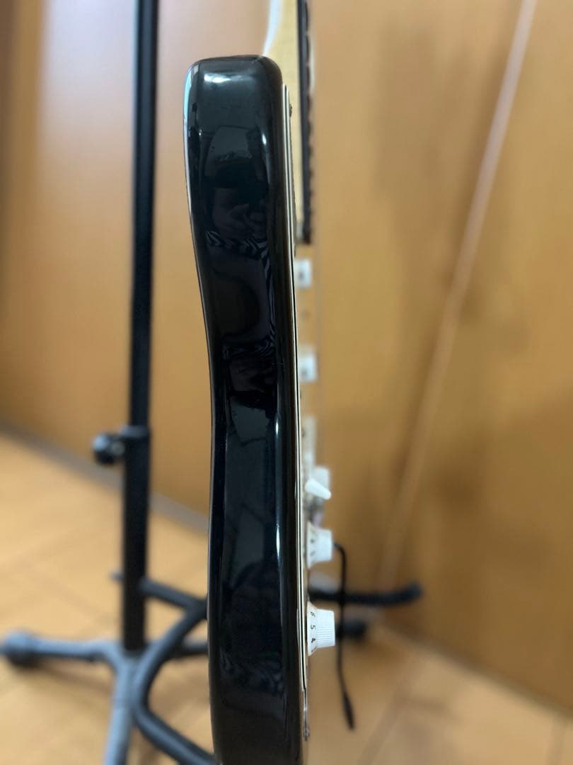 【カスタム】エレキギター左利きストラトタイプ