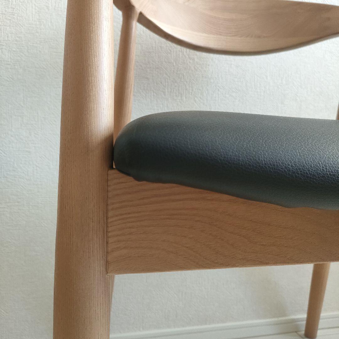 dada品【超美品】木製アームチェア 黒合皮レザークッション付き