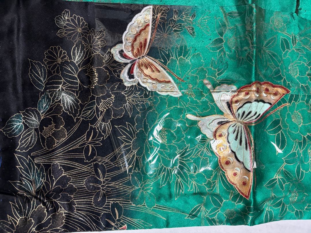 七五三 着物セット 蝶の刺繍付き　緑　7歳　女の子