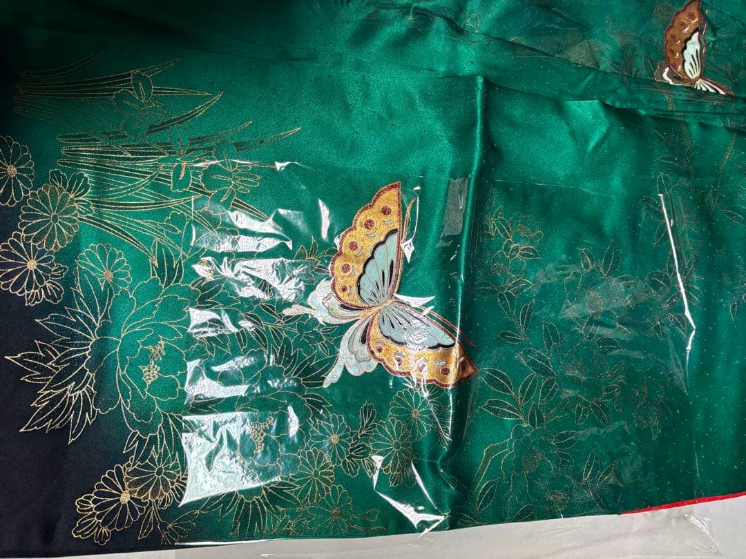 七五三 着物セット 蝶の刺繍付き　緑　7歳　女の子