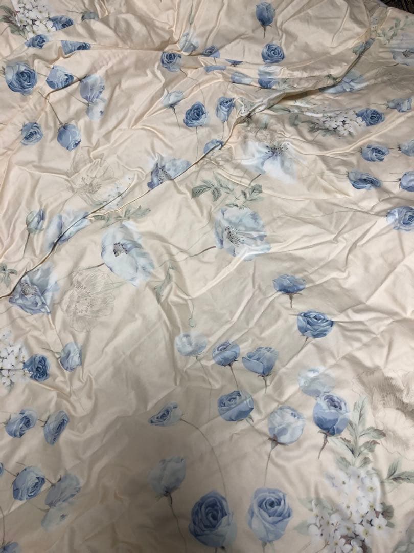 羽毛布団　ダウン93% 1.4kg ハンガリー産ホワイトダウン　ローズ花柄
