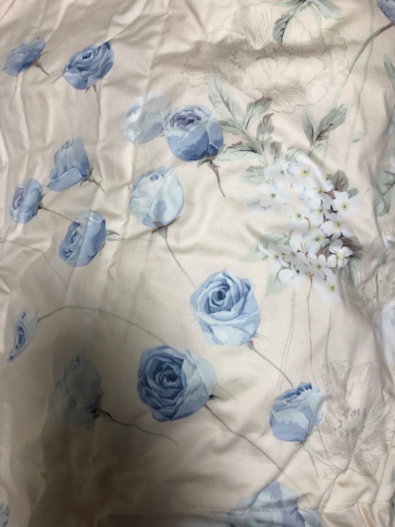 羽毛布団　ダウン93% 1.4kg ハンガリー産ホワイトダウン　ローズ花柄